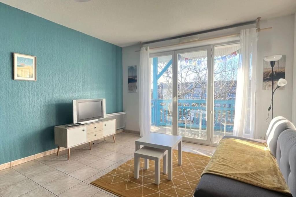 Apartment T2 4 Couchage A 2 Pas Du Bassin